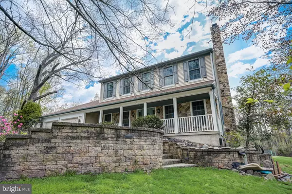 5 CARNATION CT, Mount Laurel, NJ 08054