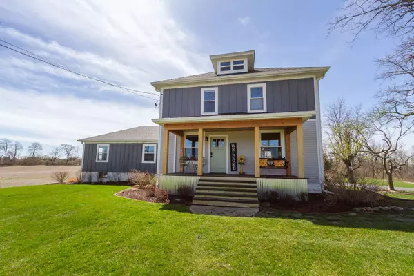 9607 Lucas RD, Woodstock, IL 60098