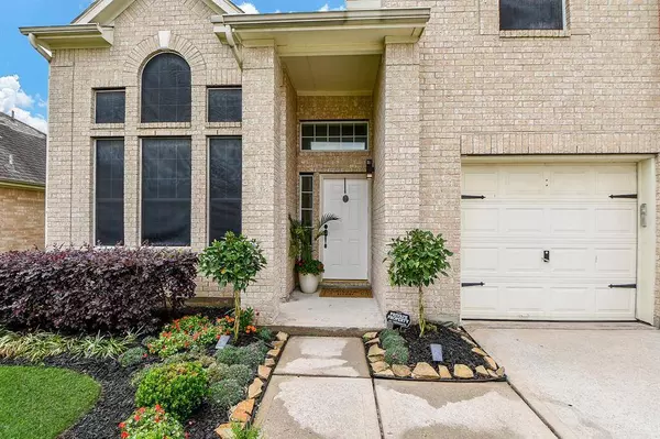 2019 Laura Anne DR, Houston, TX 77049