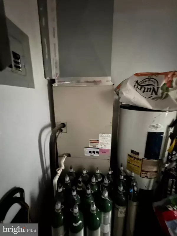 39 PINE CREST, Warsaw, VA 22572