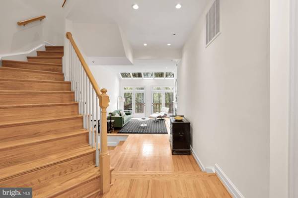 5810 MADAKET RD, Bethesda, MD 20816