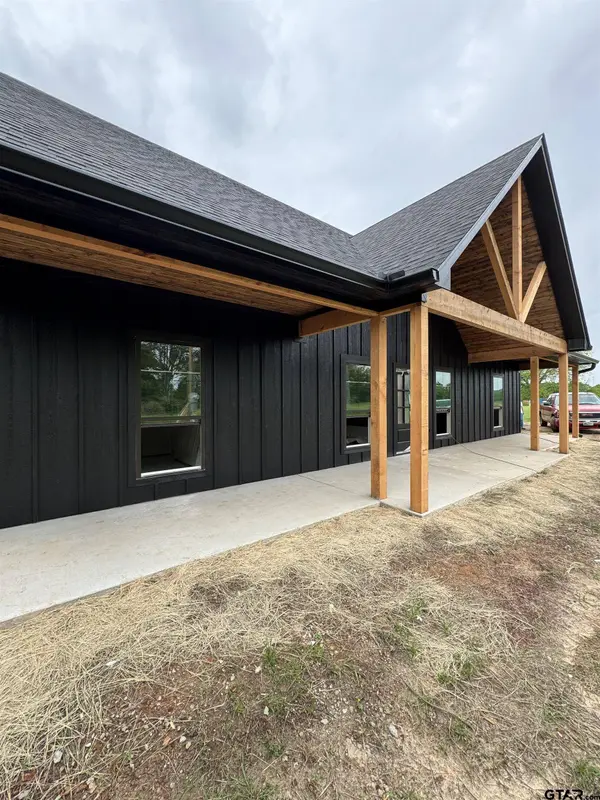 898 FM 13 E, Troup, TX 75789