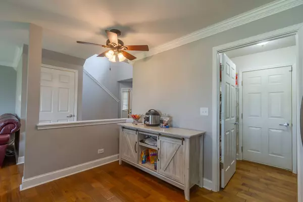 10909 Cape Cod LN, Huntley, IL 60142