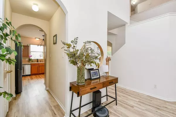 2019 Laura Anne DR, Houston, TX 77049