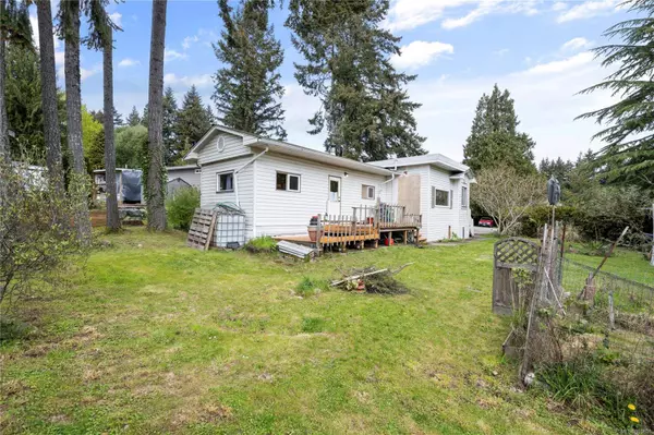 2427 Armstrong Cres, Nanoose Bay, BC V9P 9J9
