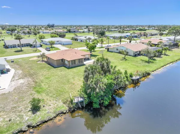 183 CADDY RD, Rotonda West, FL 33947