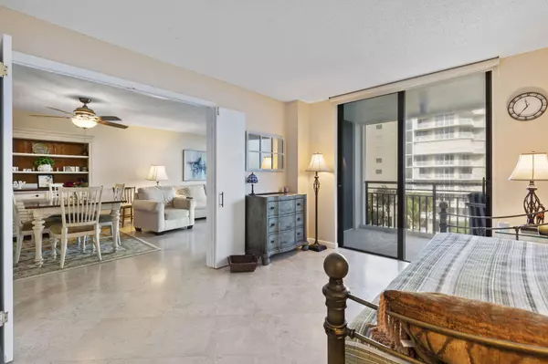 2800 N Highway A1a 502, Hutchinson Island, FL 34949