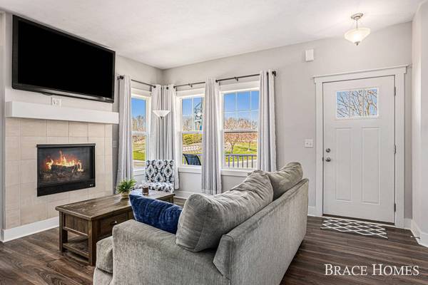 2906 Vanover SE Street, Kentwood, MI 49512