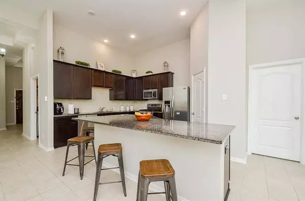 4 Montecito LN, Manvel, TX 77578