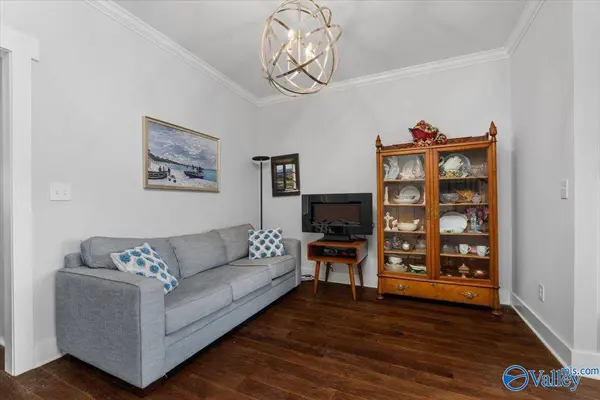 491 Wade Road SE, Owens Cross Roads, AL 35763