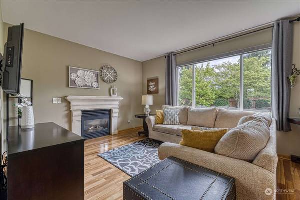 24406 119th PL SE, Kent, WA 98030