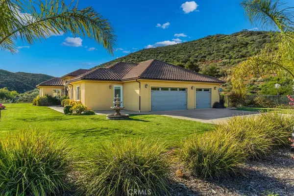 37905 Via Huerta, Murrieta, CA 92562