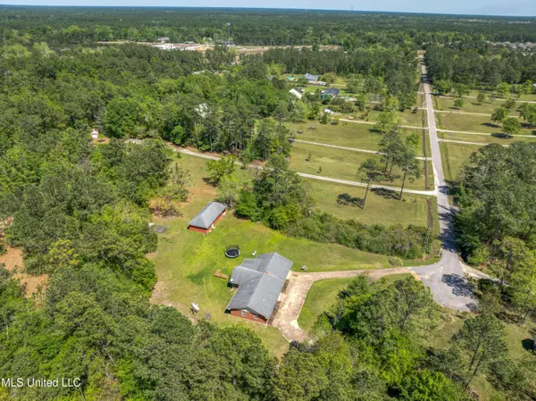 4420 Melvin Road, D'iberville, MS 39540