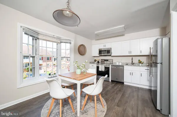 5905 AMBASSADOR WAY, Alexandria, VA 22310