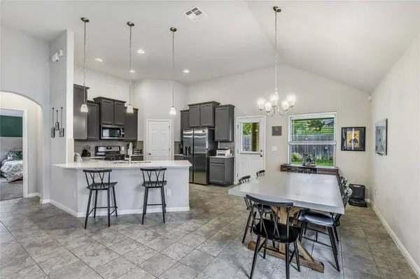 321 Somerville ST, Leander, TX 78641