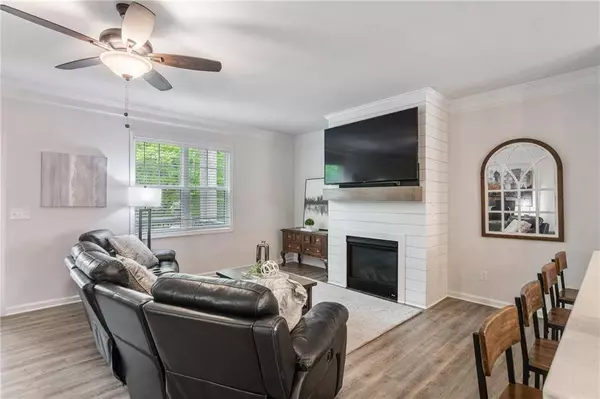 226 Emerson Heights DR, Woodstock, GA 30188