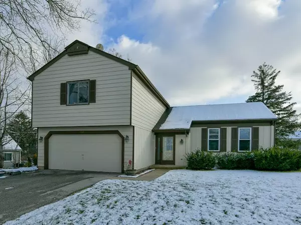 4969 Prairie Oak Road, Gurnee, IL 60031