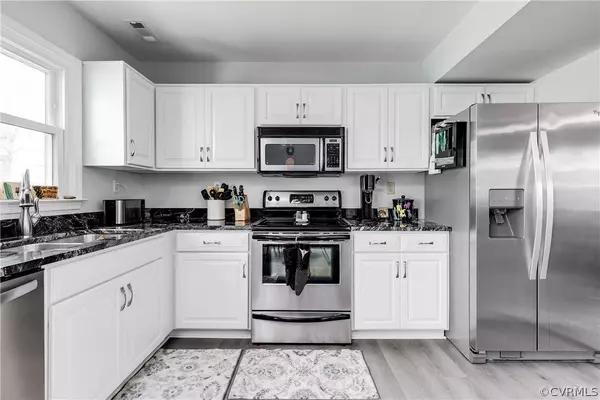 2521 Sutton PL, Henrico, VA 23233