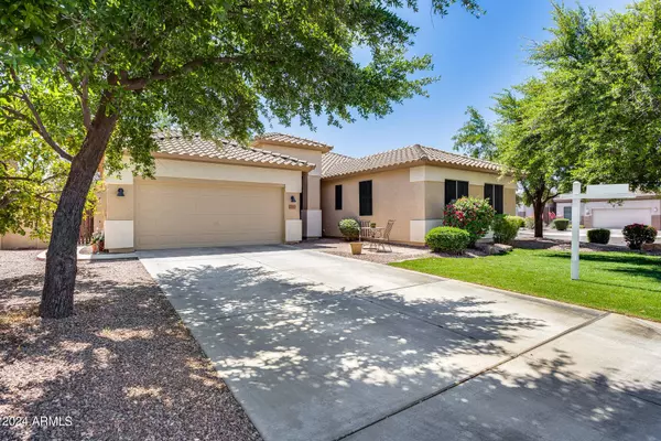 7343 W ROWEL Road, Peoria, AZ 85383