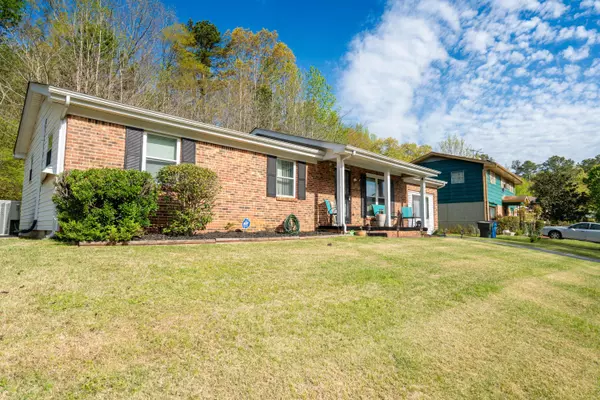 3428 Persimmon Ln, Chattanooga, TN 37406