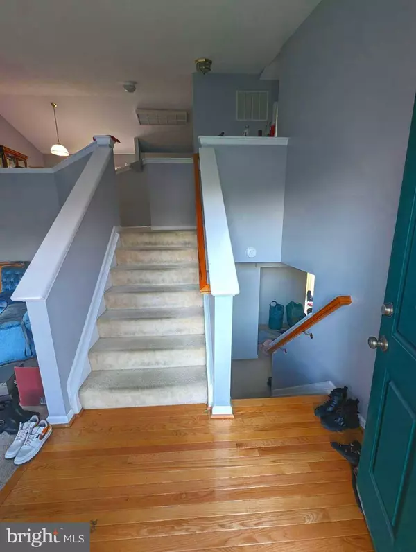 2 CORALBERRY CT, Baltimore, MD 21209