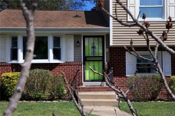 2712 Tanager RD, Henrico, VA 23228