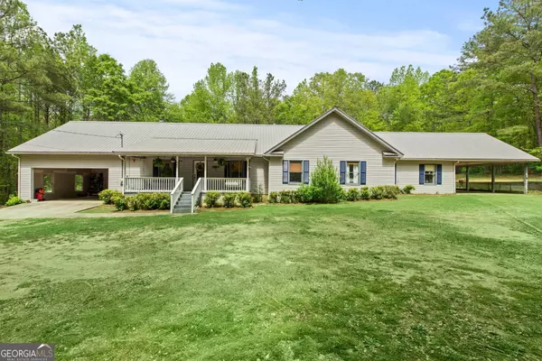 409 Bohannon RD, Grantville, GA 30220