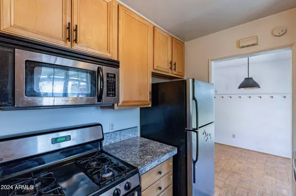 1533 W VERDE Lane, Phoenix, AZ 85015