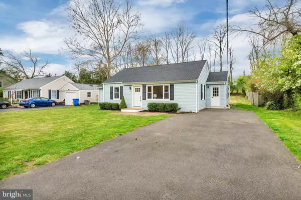 2723 MONMOUTH RD, Jobstown, NJ 08041