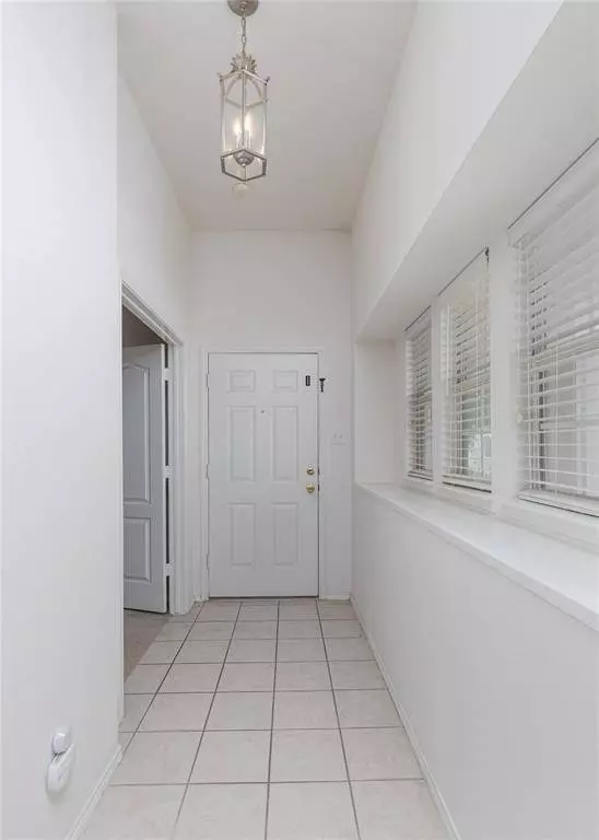 1817 Azalea Drive, Savannah, TX 76227