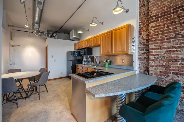 507 E Locust Street #305, Des Moines, IA 50309