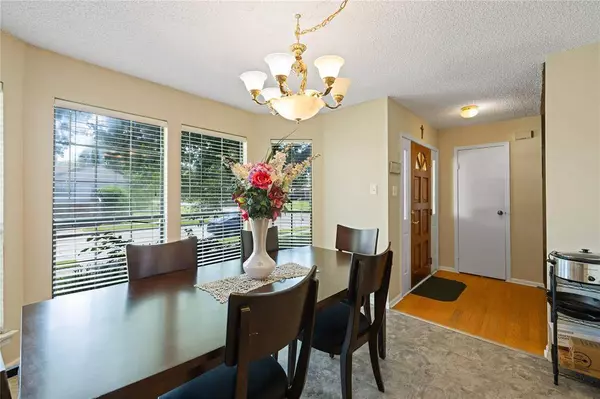 2416 Forestmeadow Drive, Lewisville, TX 75067