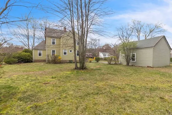 1215 Main St, Agawam, MA 01001