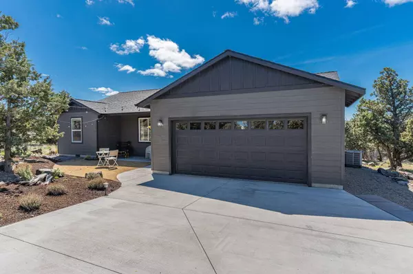 5745 SE David Way, Prineville, OR 97754