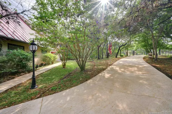 25534 Hazy Hollow, San Antonio, TX 78255