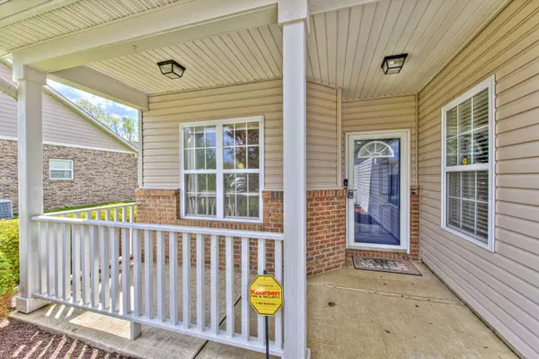 1139 Meadowlark DR, Greenwood, IN 46143