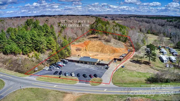 7227 NC 16 HWY, Taylorsville, NC 28681