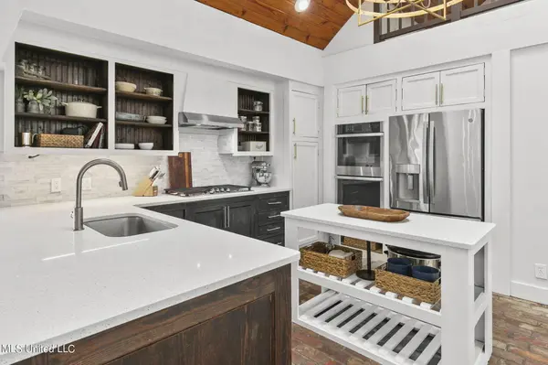 222 Bay Park Drive, Brandon, MS 39047