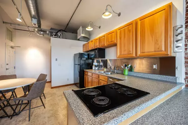 507 E Locust Street #305, Des Moines, IA 50309