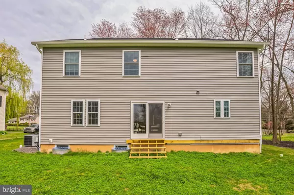 1341 LOWER FERRY, Ewing, NJ 08618