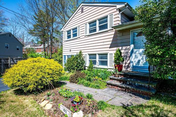 160 Loomis CT, Princeton, NJ 08540