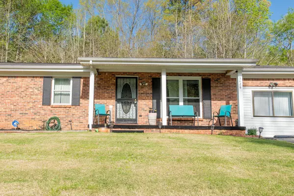 3428 Persimmon Ln, Chattanooga, TN 37406