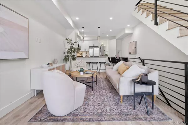 2016 W 46th AVE, Denver, CO 80211