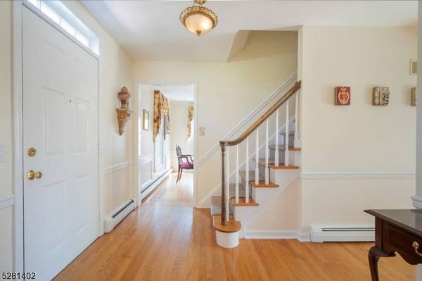 3 Cherokee Ct, Montville Twp., NJ 07045