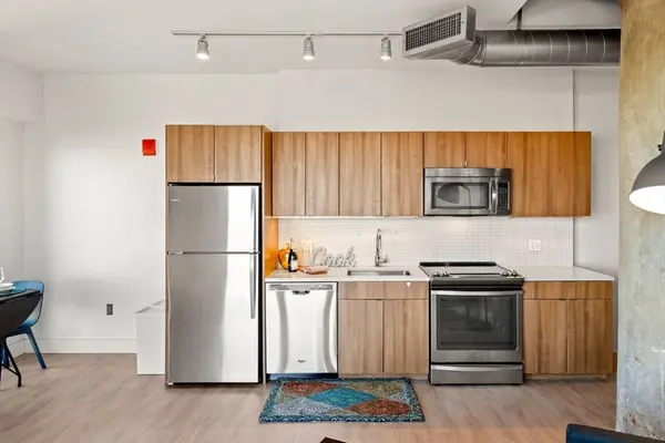 9 Medford St #407, Somerville, MA 02143