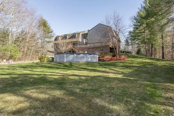 1005 Glebe St, Taunton, MA 02780