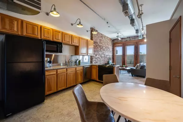 507 E Locust Street #305, Des Moines, IA 50309