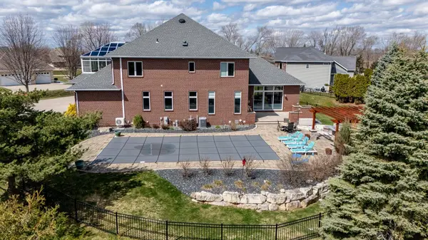 2025 SPENCER CT, Oshkosh, WI 54904