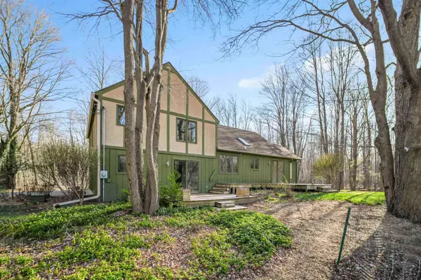 2099 E Titabawassee Road, Hemlock, MI 48626