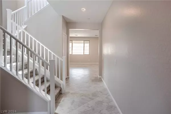 343 Cooper Hawk Court, Las Vegas, NV 89138